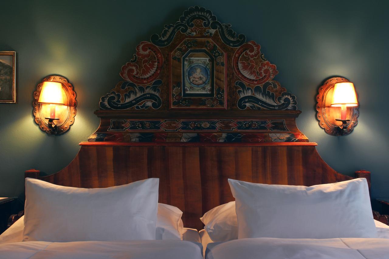 Gruener Baum Hotel Бадгаштейн Экстерьер фото
